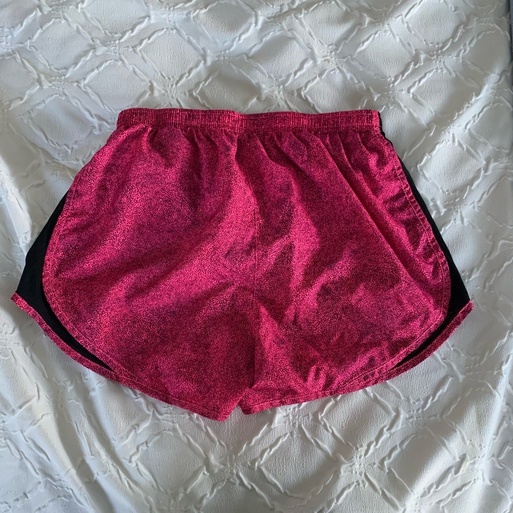 Nike dri fit athletic shorts - Picture 2 of 4